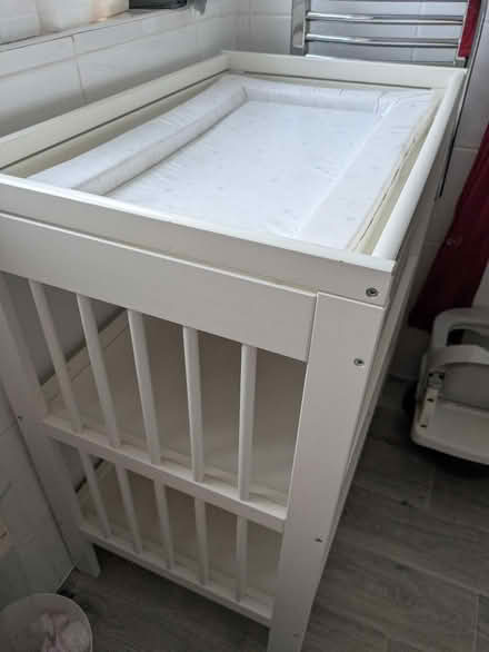 Photo of free Changing table (Whetstone N20) #4