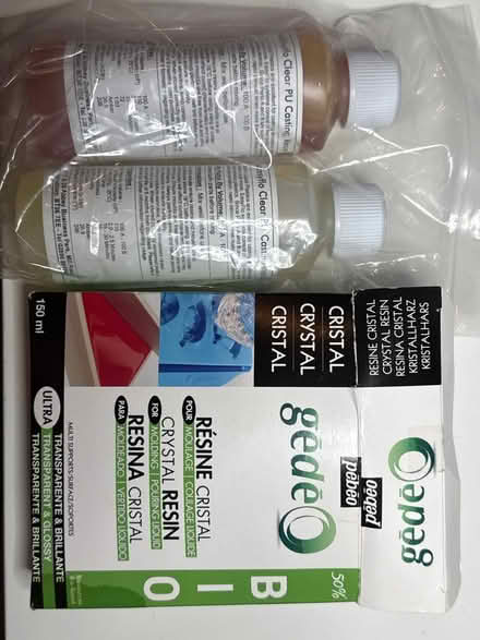 Photo of free Casting resin (W13) #1