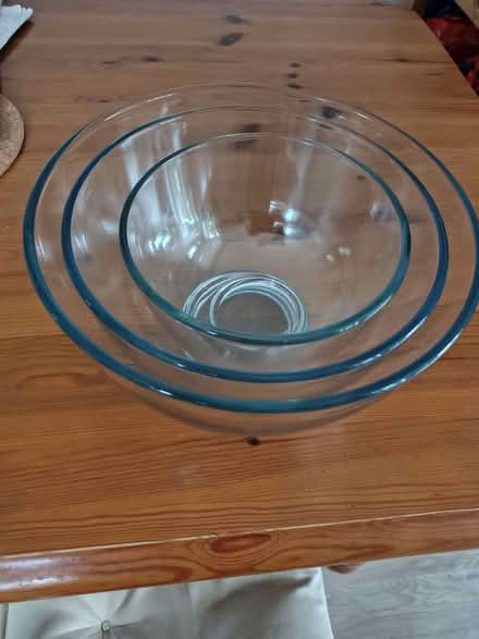 Photo of free Pyrex mixing bowls (Dyke Road area BN1) #1