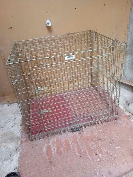Photo of free Dog/animal cage (Llanidloes) #1