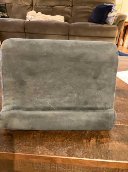 Photo of free iPad lap pillow (Bellevue) #2