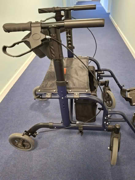 Photo of free Wheelchair (Hampton Hill TW12) #3