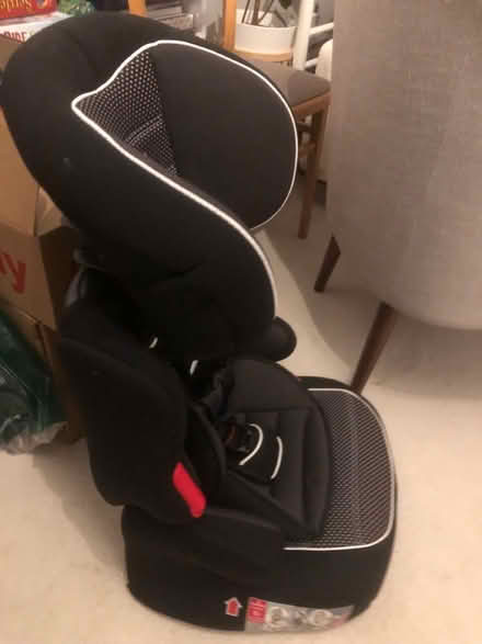 Photo of free Child car seat, as new (South Ruislip HA4) #3