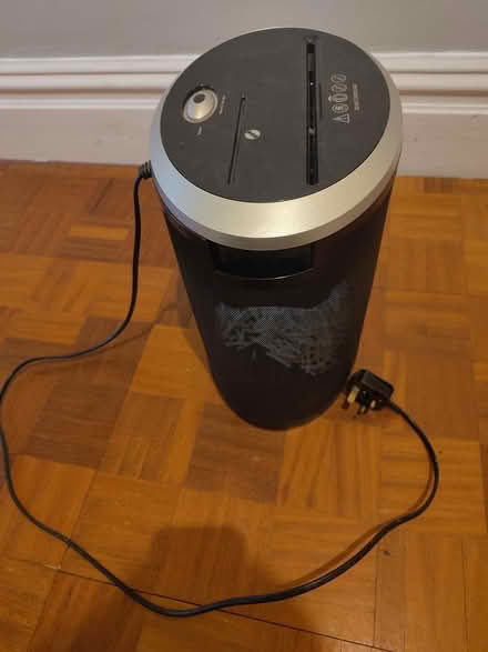 Photo of free Small paper shredder (Friern Barnet N12) #1
