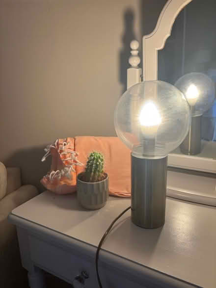 Photo of free Cute lamp (Woldingham) #1
