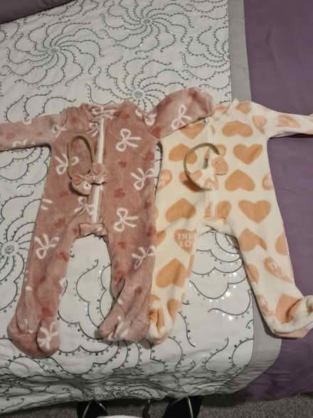 Photo of free 3-6 months baby girl bodysuit (SE18 6YG S SE18) #1