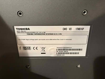 Photo of free Toshiba 20WLT56B 20’’ LCD TV Freeview/Tilt/Swivel Stand (Lemsford AL8) #2