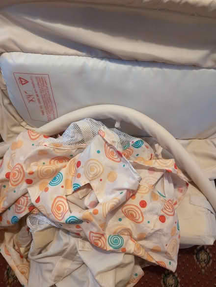 Photo of free Travel cot (Southborough) #2