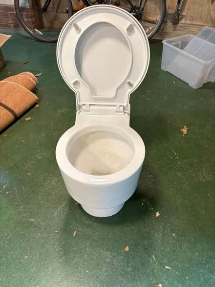 Photo of free Back to wall toilet in excellent condition, soft close seat (Wargrave RG10) #4