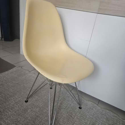 Photo of free Vintage chair 1970's (EN7 Goffs oak) #1