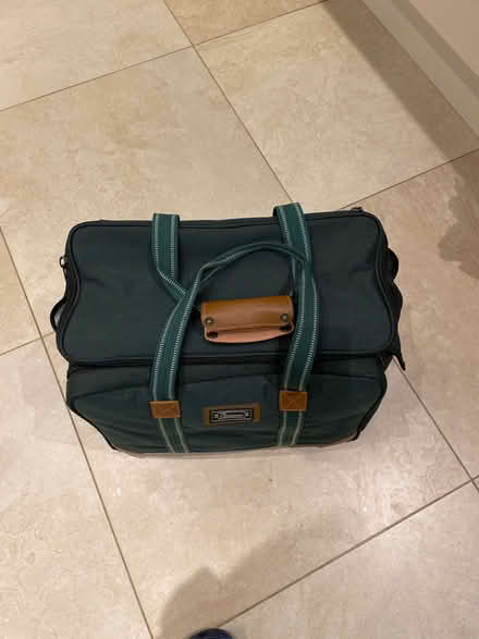 Photo of free Green cool bag with complete picnic set (Trinity BA11) #1