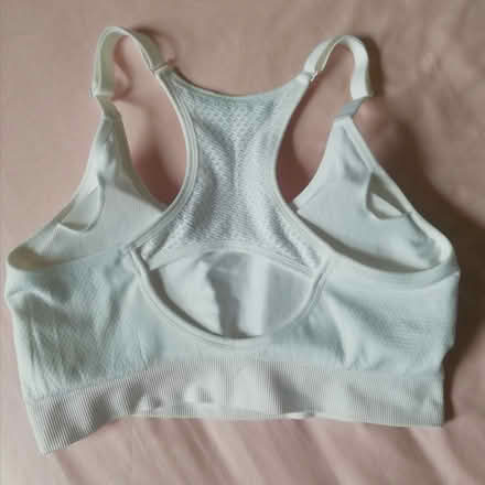 Photo of free Womens Sports Bra - white XL (NW10) #2