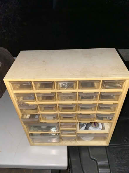 Photo of free Hardware organizer (Media, 19063) #2