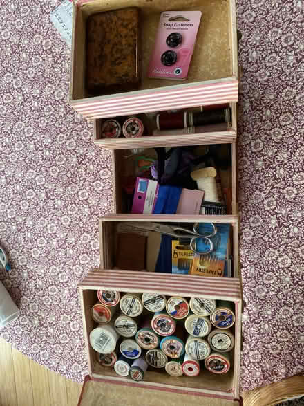 Photo of free sewing box/scissors (CT14) #2