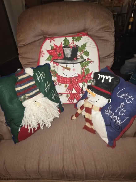 Photo of free Christmas (Howell, MI) #1