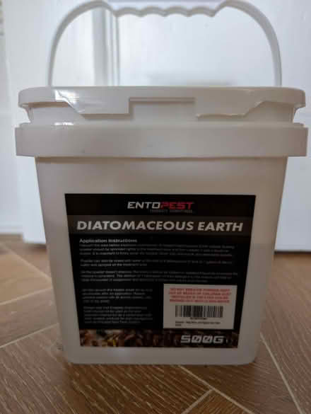 Photo of free Diatomaceous Earth 500g (Holland Park W11) #2