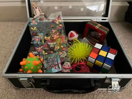 Photo of free Box of girls’ nicknacks (Harrogate HG2) #1