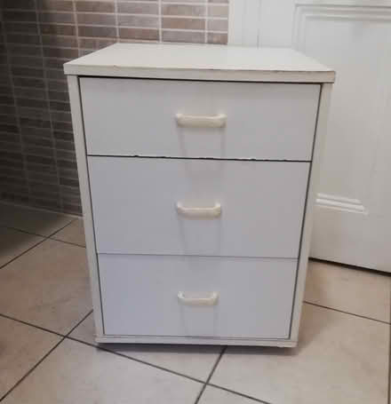 Photo of free Small chest of 3 drawers (NW10) #1