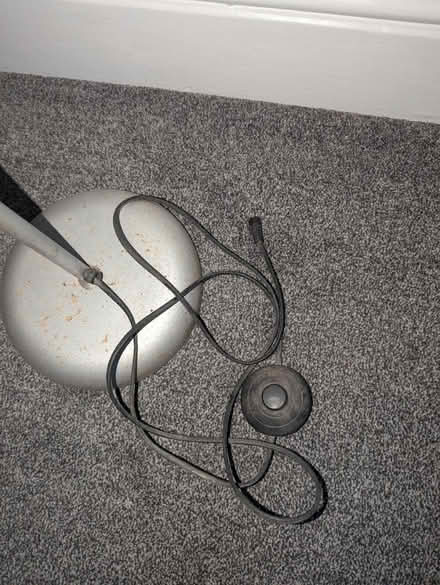 Photo of free Floor standing lamp (PO4) #2