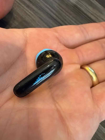 Photo of free H20 Audio RIPT Lite Earbuds (Kentlands, Gaithersburg) #3