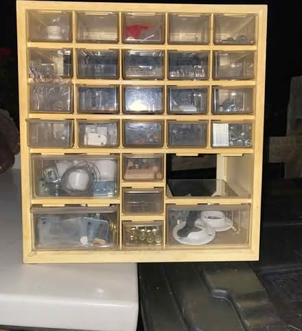 Photo of free Hardware organizer (Media, 19063) #1