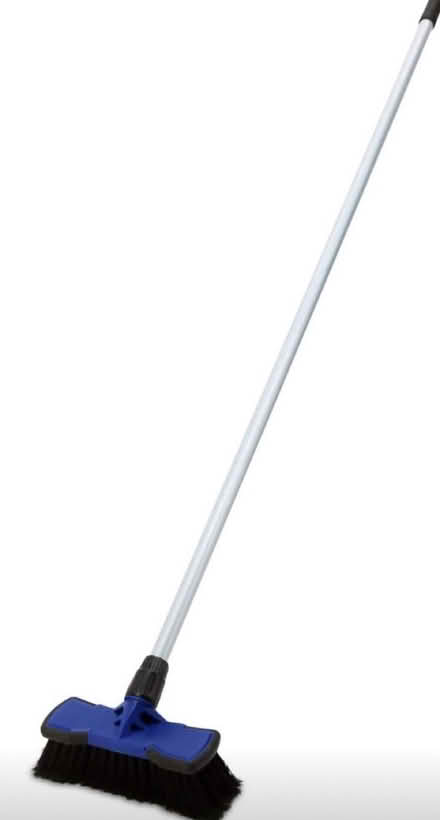 Photo of outdoor / exterior wash-brush (Wateridge Village) #1