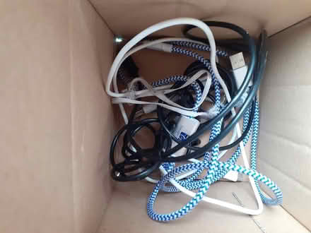 Photo of free Phone USB cables (TW3 Hounslow) #1