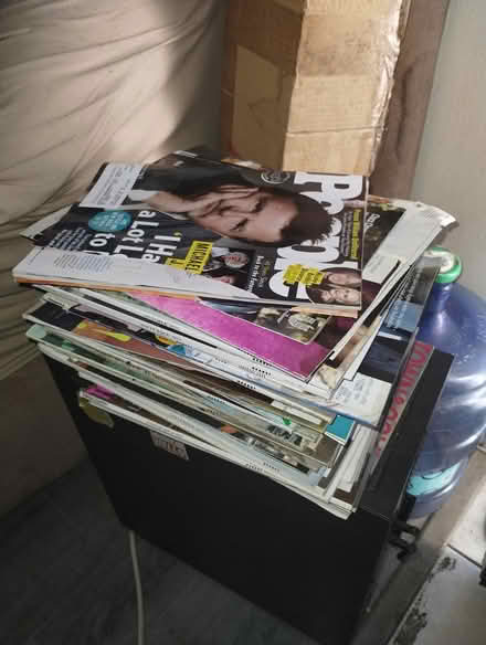 Photo of free Stack Of Magazines (Lomas & Eubank area) #1