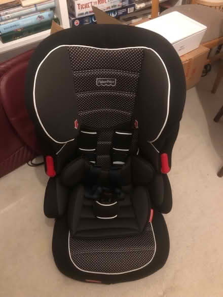 Photo of free Child car seat, as new (South Ruislip HA4) #2