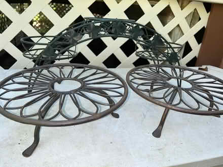 Photo of free Flower pot stands (Ford's Colony Williamsburg) #1