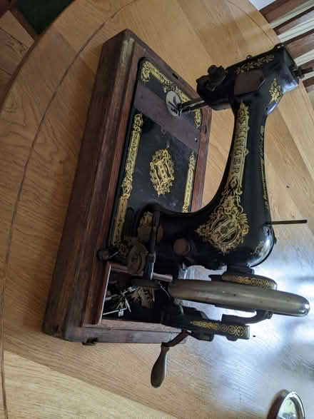Photo of free Sewing machine (Cutteslowe OX2) #3