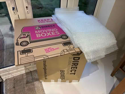 Photo of free Packing boxes and bubble wrap (Nuneaton CV10) #2