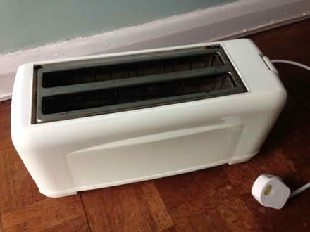 Photo of free Toaster (Oakridge RG21) #1