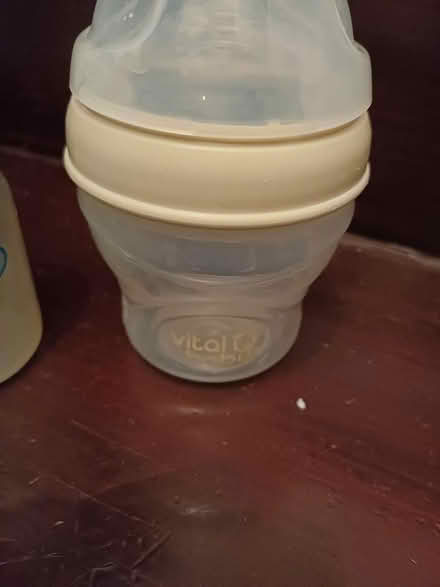 Photo of free Bottles and manual breast pump etc (Hackney N16) #3