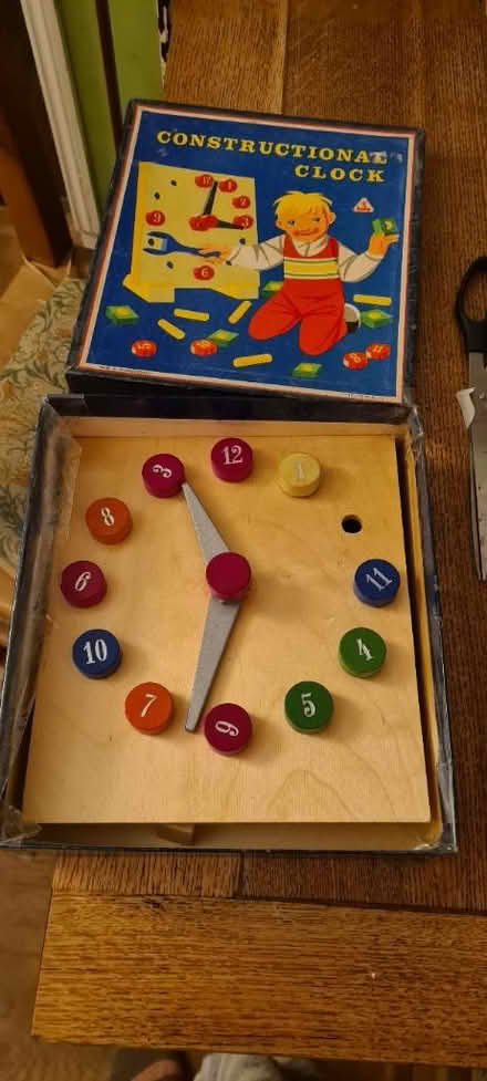 Photo of free Vintage construction clock (ME1) #1