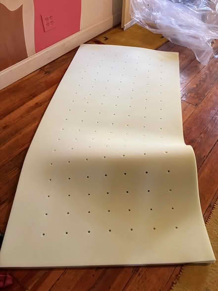 Photo of free Comfy memory foam for single bed (South Philadelphia) #1