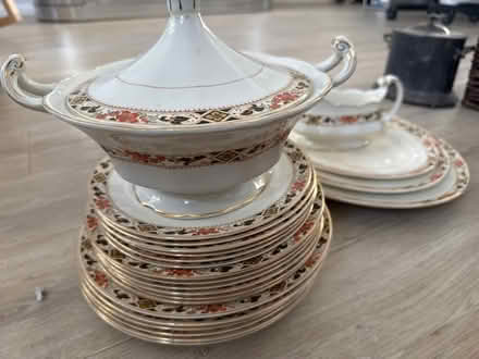 Photo of free Antique Alfred Meakin Dinner service (Hunton Bridge WD4) #3