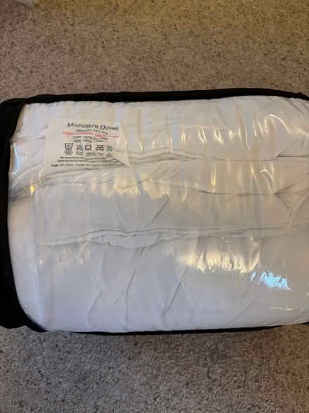 Photo of free Single duvet (AB32) #1