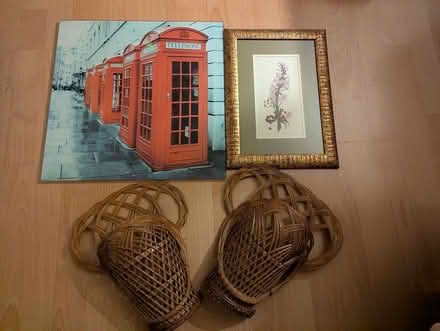 Photo of free Wall decor (Brentford TW8) #1