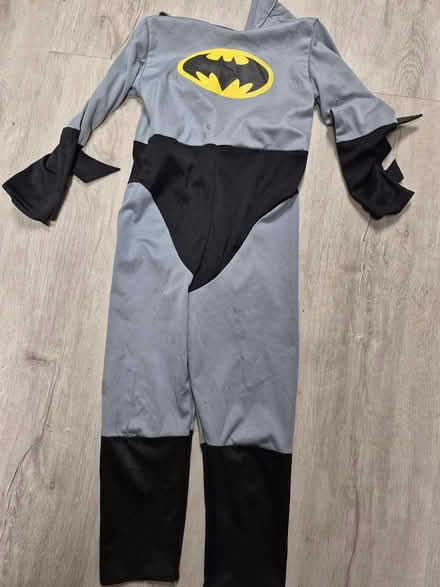Photo of free Halloween costume for 5-7 years (Severna Park) #2