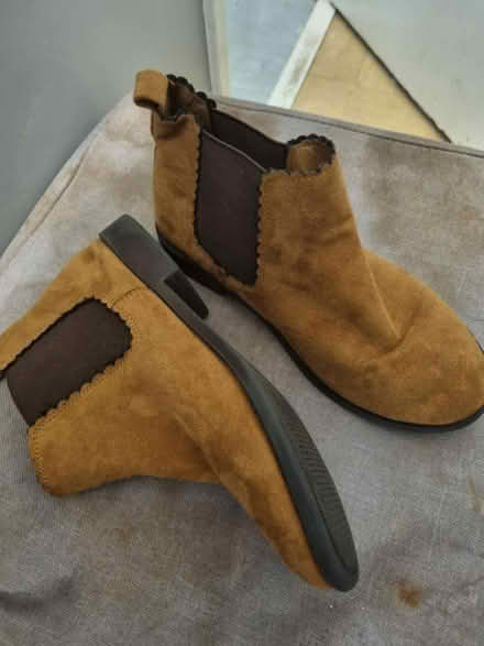 Photo of free Primark Brown Boots for girls (SE5) #2
