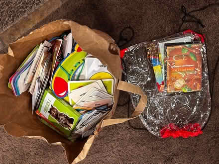 Photo of free Toddler flashcards, drawstring bag (Downtown Sunnyvale) #1