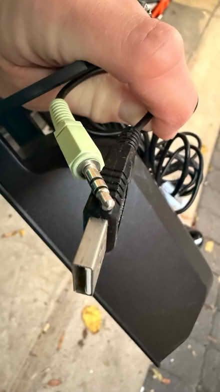 Photo of free Dell speaker (Clarendon metro,Arlington, VA) #1