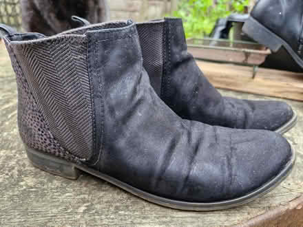 Photo of free Size 7 boots soles need repair (Denton) #2