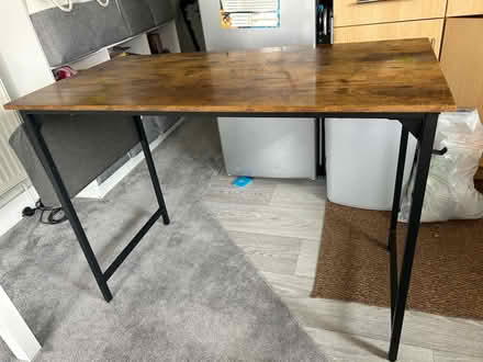 Photo of free Computer Desk 80 x 40 x 75 cm (TN1) #2