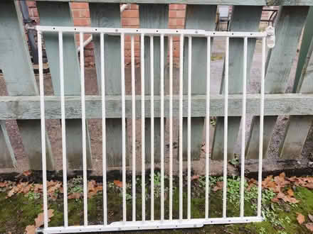 Photo of free Stairgate (Bromborough CH62) #1