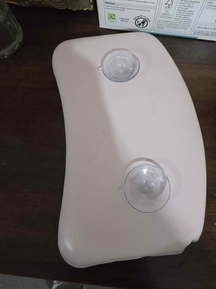 Photo of free Bath pillow (Canning town E16) #2