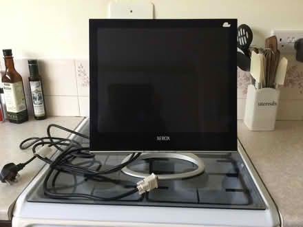 Photo of free Xerox computer screen (SN3 Liden) #1