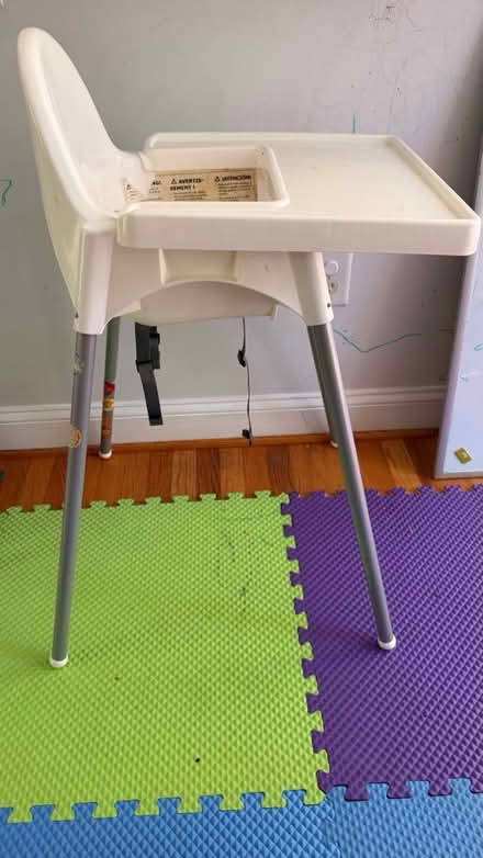 Photo of free IKEA high chair (Clarendon metro,Arlington, VA) #1