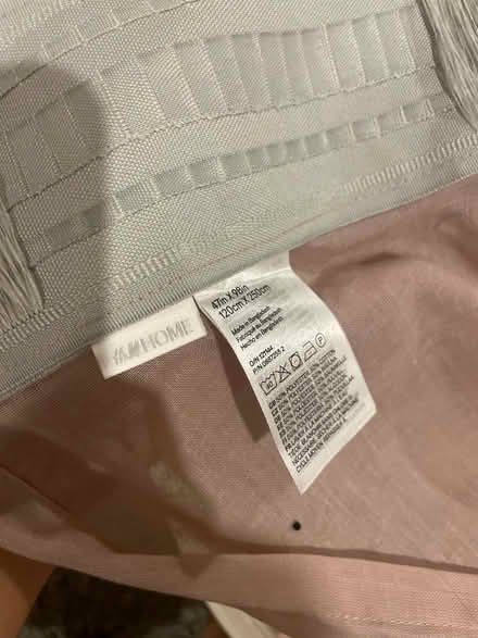 Photo of free H&M dusty pink sheer curtains x2 (Clapton E5) #2